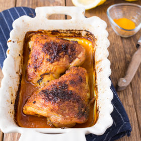 Рецепта за печено пиле с масло, лимон и куркума