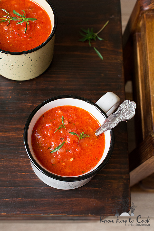 Вкусната доматена супа на баба
